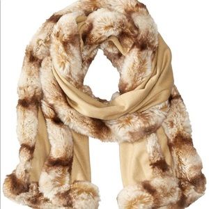 NWT Badgley Mishka Wool Faux Fur Wrap